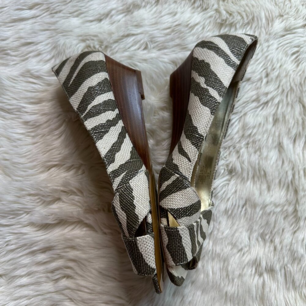 Lauren Ralph Lauren Zebra Canvas Printed Open Toe Wedge Women's 6B - Picture 3 of 6